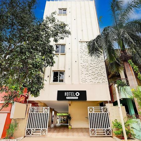 Super Hotel O Mahanadu Formerly Akshaya Bheemas Vijayawāda Exteriér fotografie