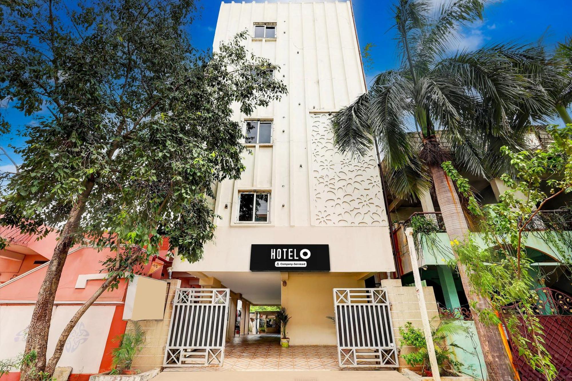 Super Hotel O Mahanadu Formerly Akshaya Bheemas Vijayawāda Exteriér fotografie