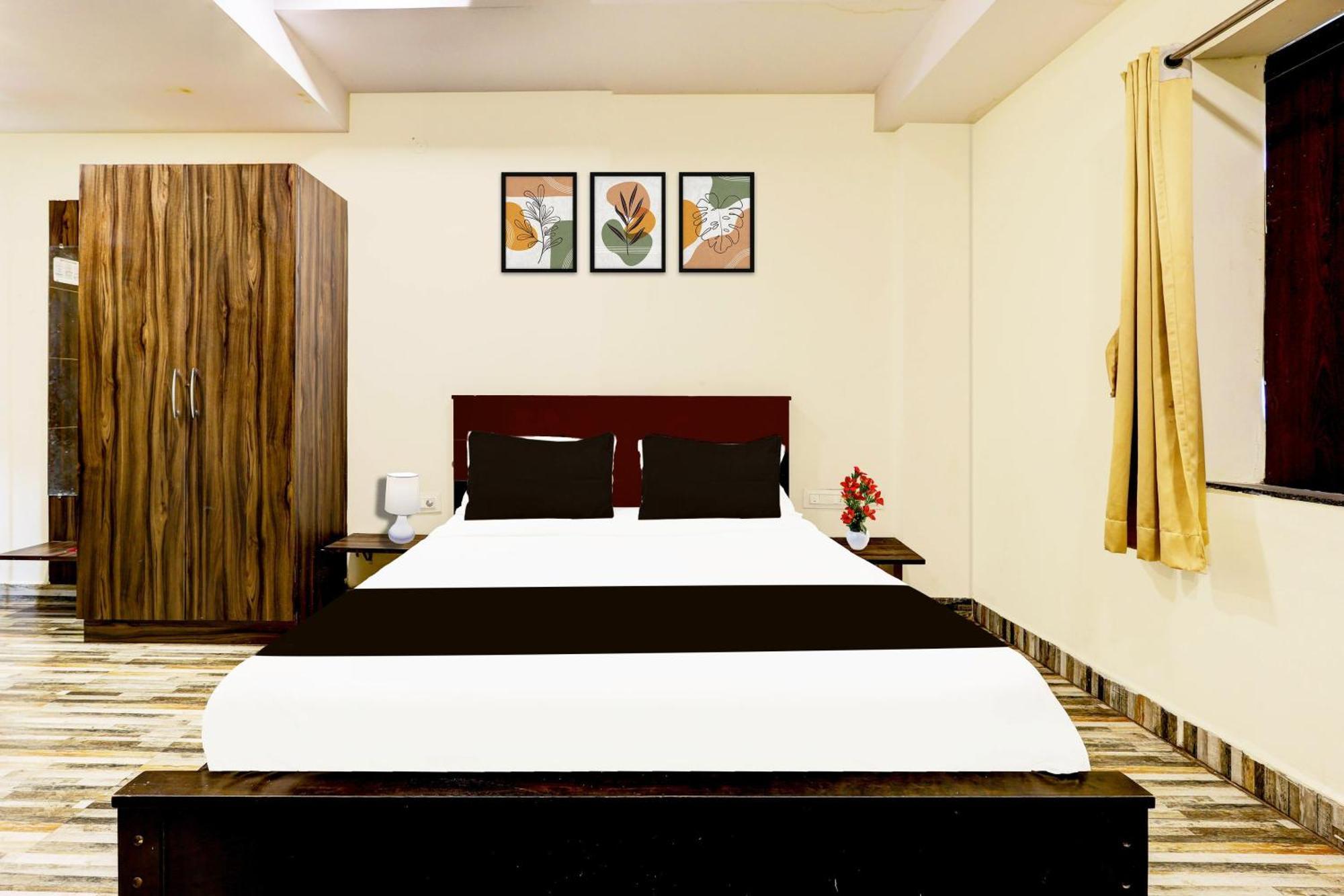 Super Hotel O Mahanadu Formerly Akshaya Bheemas Vijayawāda Exteriér fotografie
