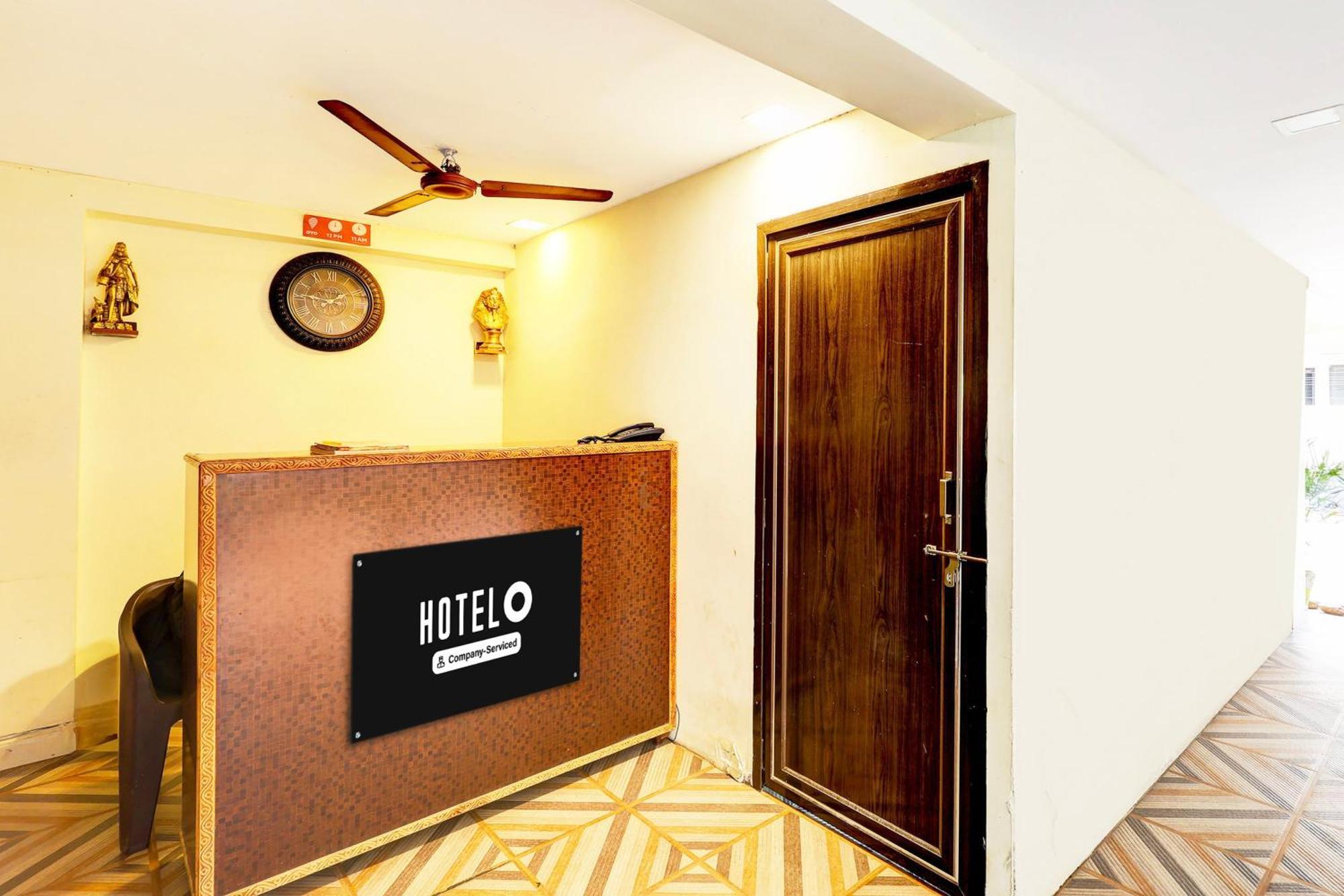Super Hotel O Mahanadu Formerly Akshaya Bheemas Vijayawāda Exteriér fotografie